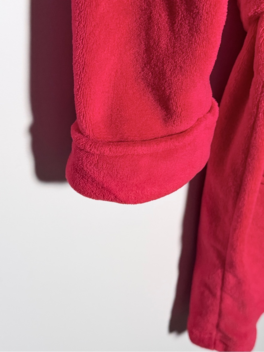 Ralph Lauren Red Plush Wrap Robe with Belt - Picture 5 of 7